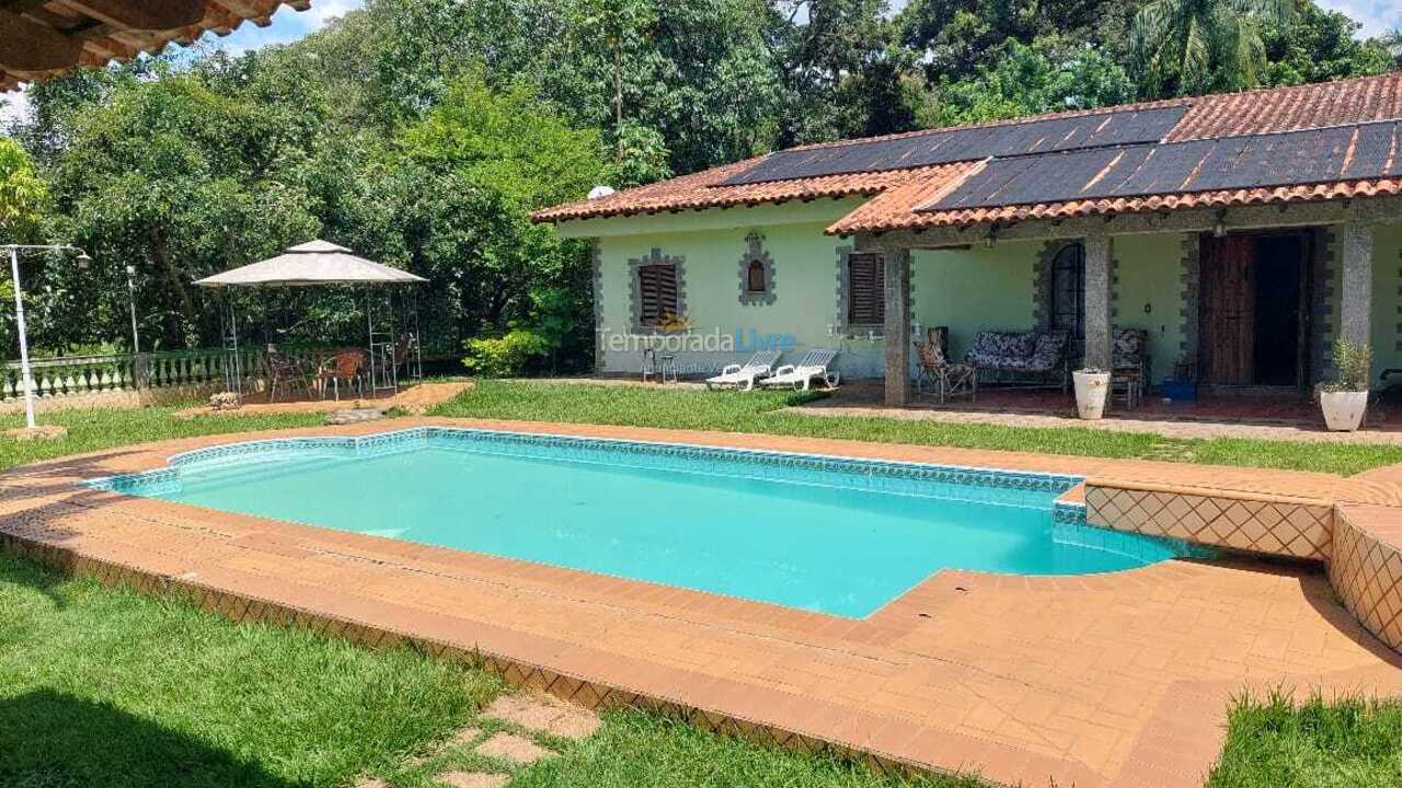 Chácara / sítio para aluguel de temporada em São Roque (Saboo)