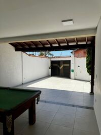 Linda Casa: Com piscina para até 15 pessoas