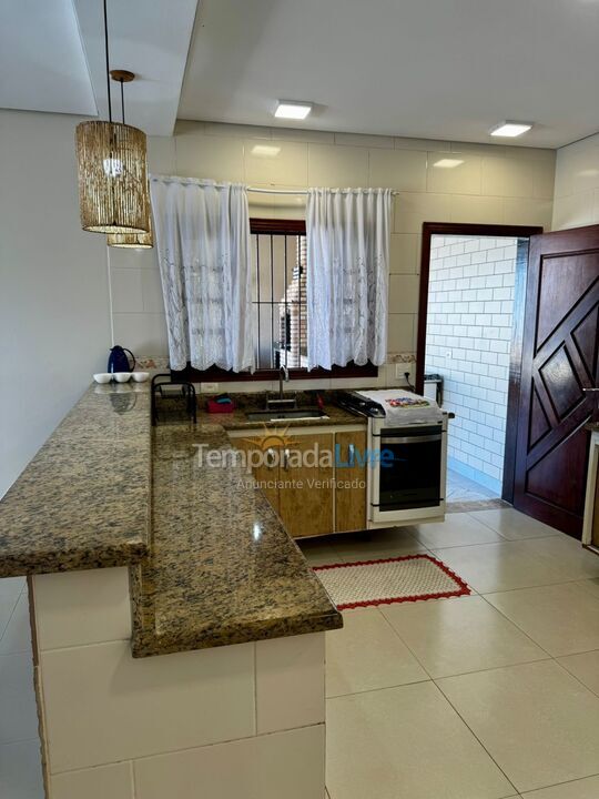 Casa para aluguel de temporada em São Paulo (Mongaguá)