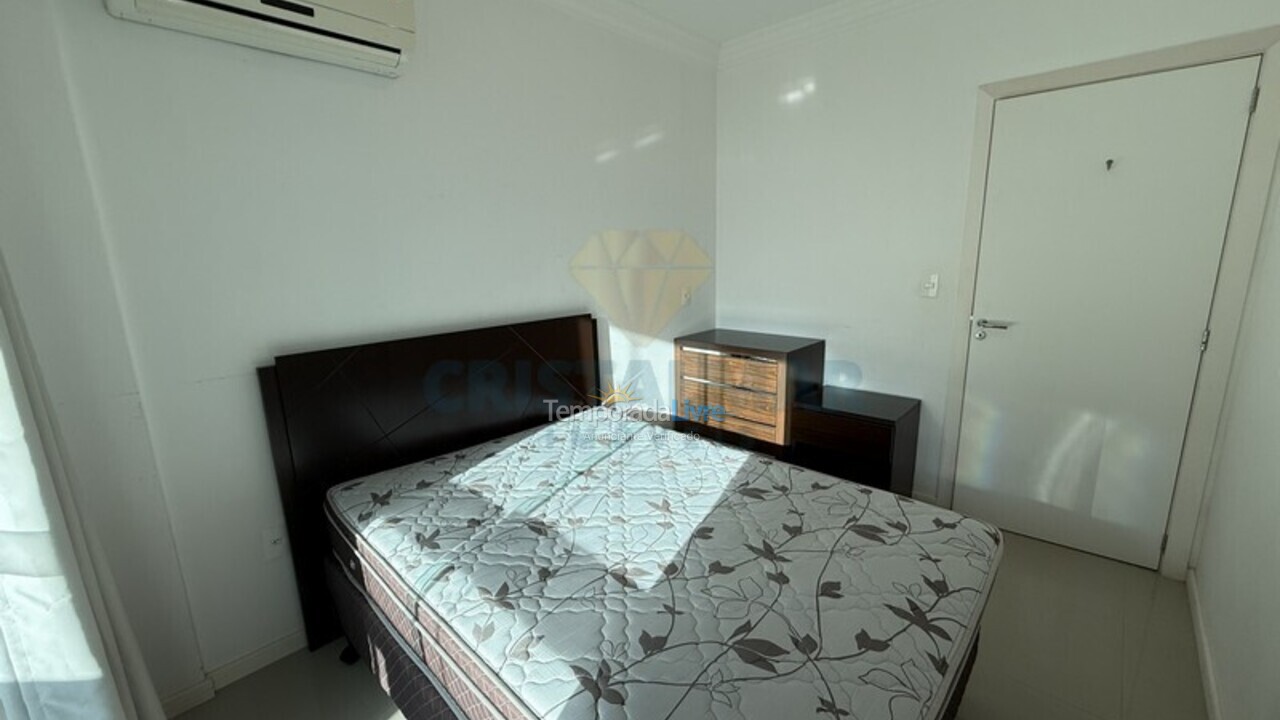 Apartamento para alquiler de vacaciones em Bombinhas (Praia de Bombas)