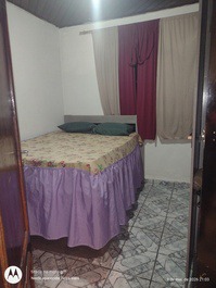 Quarto  3 uma cama de casal 