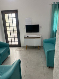 Sobrado em Bertioga a 100 metros da praia do centro