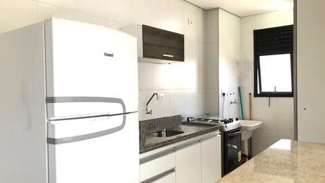 Cozinha + área de serviço
