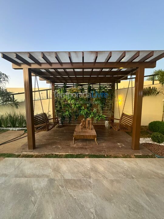 Casa para aluguel de temporada em Caldas Novas (Condomínio Marina Di Caldas)