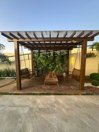 LUXUOSA CASA CONDOMÍNIO MARINAS D' CALDAS