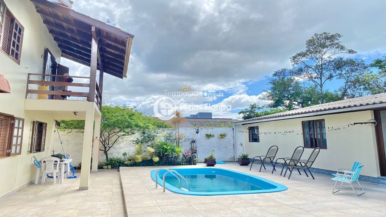 House for vacation rental in Florianópolis (Morro das Pedras)