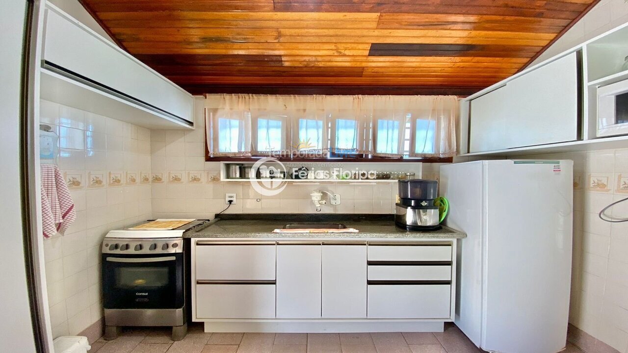House for vacation rental in Florianópolis (Morro das Pedras)
