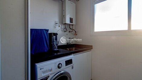 3-Bedroom House in a Gated Community, 400m from the Beach