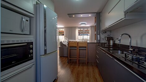 3-Bedroom House in a Gated Community, 400m from the Beach