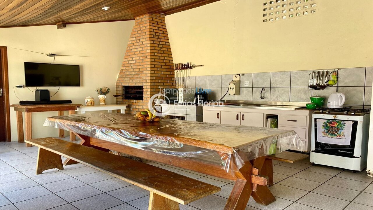 House for vacation rental in Florianópolis (Morro das Pedras)