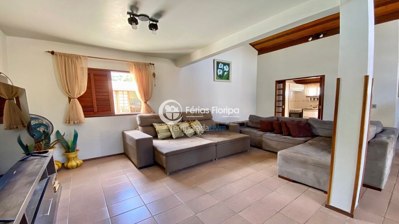 House for vacation rental in Florianópolis (Morro das Pedras)
