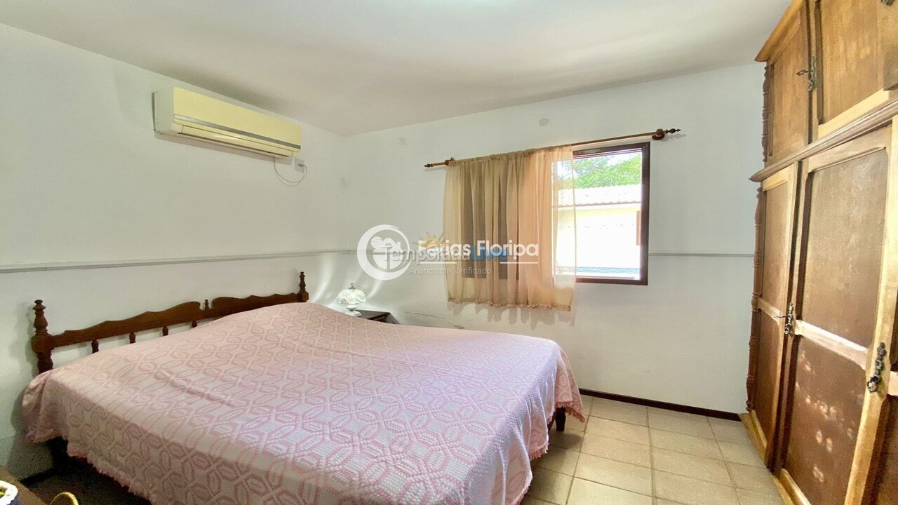 House for vacation rental in Florianópolis (Morro das Pedras)