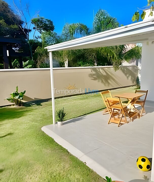 Ranch for vacation rental in Florianópolis (Balneário dos Açores)