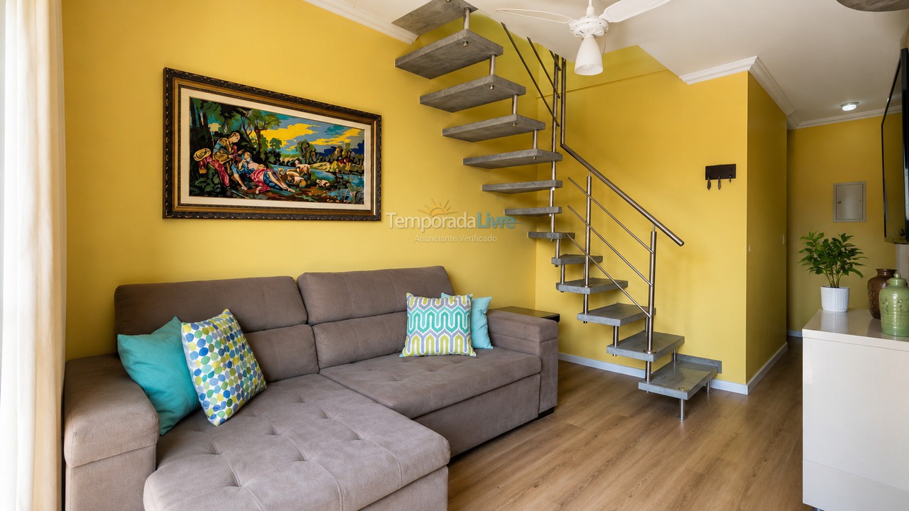 Apartamento para aluguel de temporada em Florianópolis (Cachoeira do Bom Jesus)