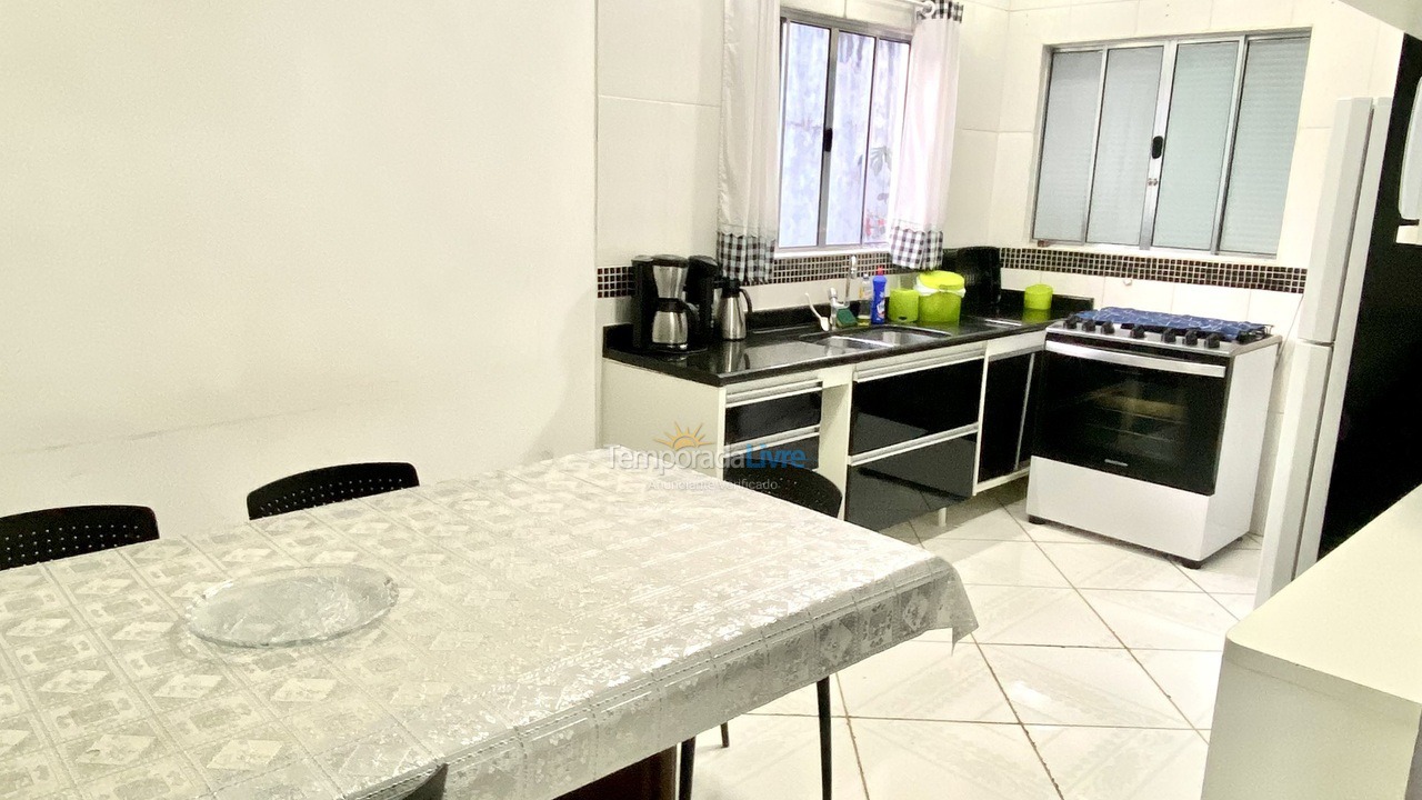 Casa para alquiler de vacaciones em Bertioga (Costa do Sol)