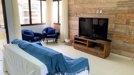 Excelente apartamento en Playa Brava, Florianópolis.