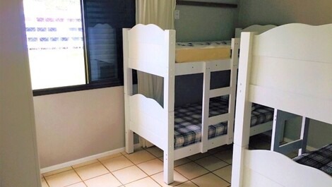Excelente apartamento en Playa Brava, Florianópolis.