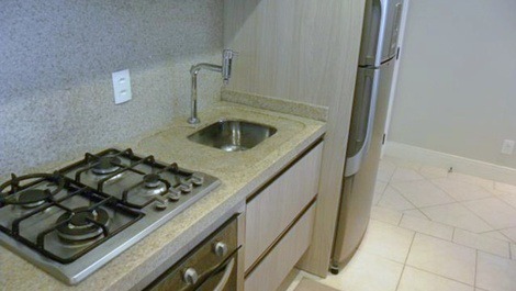 Excellent apartment one block from the sea.