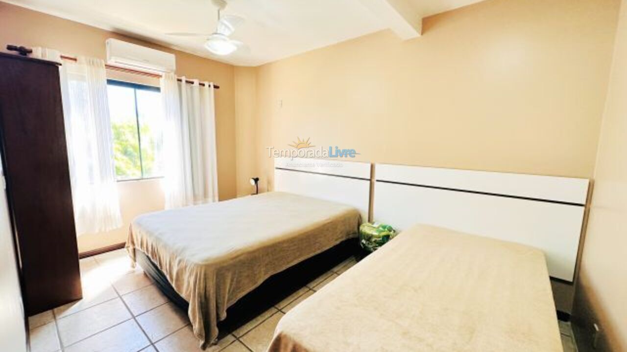 House for vacation rental in Florianópolis (Praia Brava)