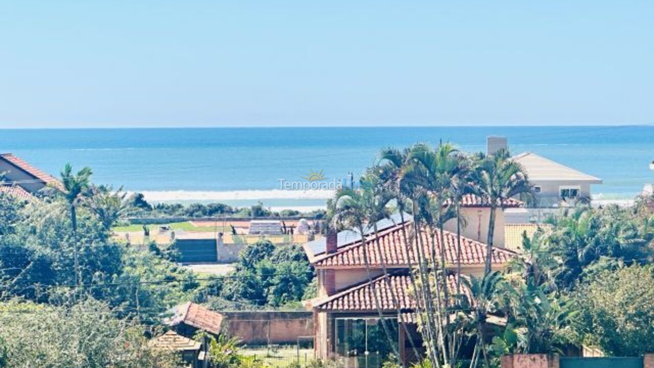 House for vacation rental in Florianópolis (Praia Brava)
