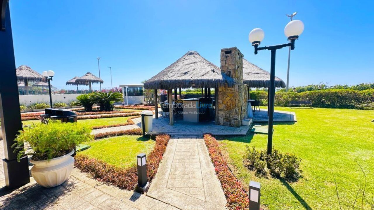 Apartamento para aluguel de temporada em Florianópolis (Praia Brava)