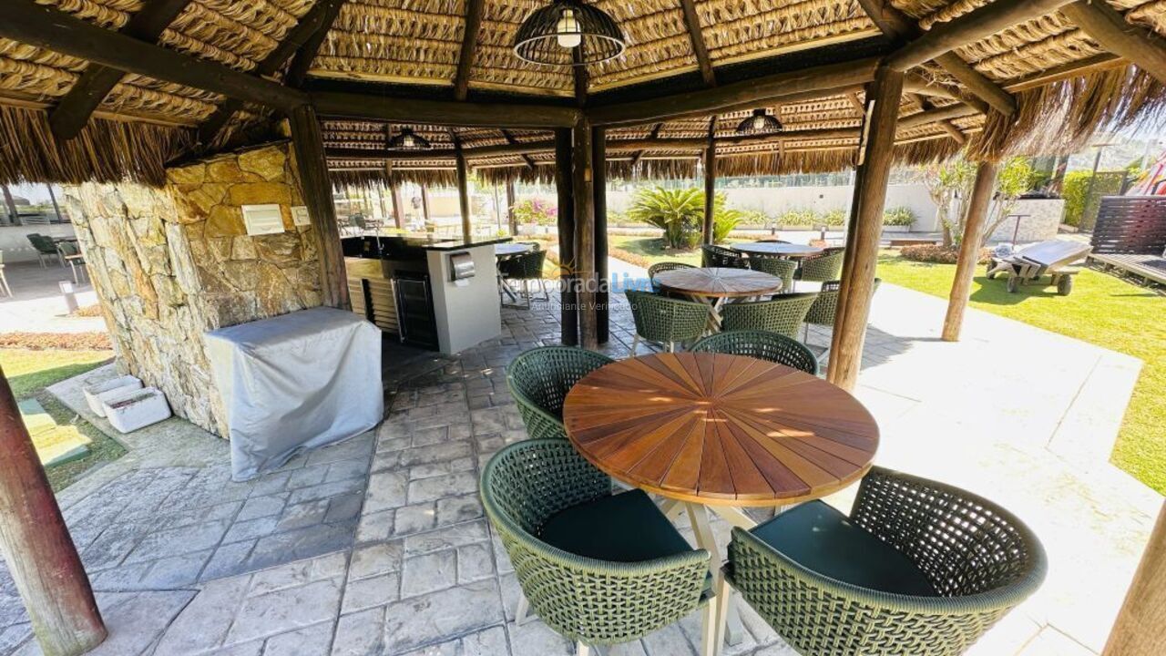 Apartamento para aluguel de temporada em Florianópolis (Praia Brava)
