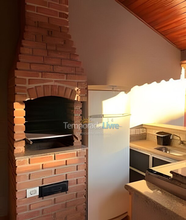 Casa para aluguel de temporada em Olímpia (Jardim Glória)