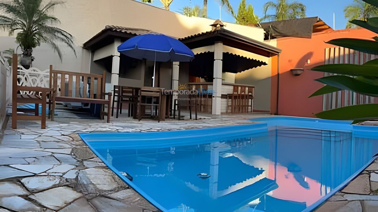 Casa para aluguel de temporada em Olímpia (Jardim Glória)