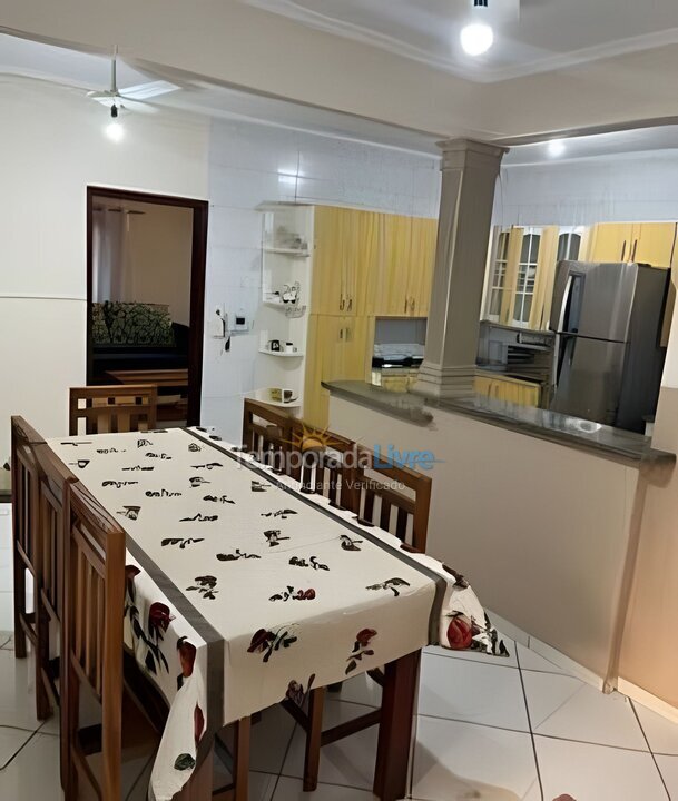 Casa para aluguel de temporada em Olímpia (Jardim Glória)