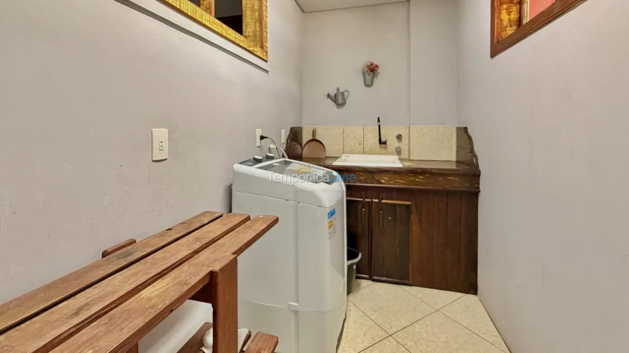 House for vacation rental in Bombinhas (Praia de Canto Grande Mar de Fora)
