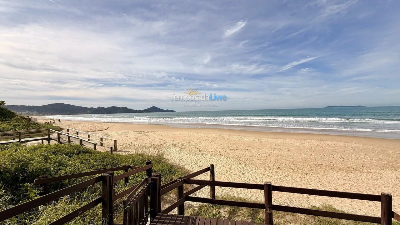 House for vacation rental in Bombinhas (Praia de Canto Grande Mar de Fora)