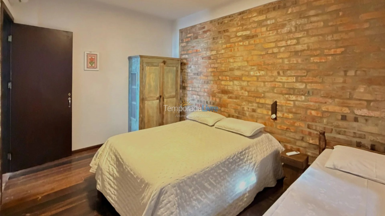 House for vacation rental in Bombinhas (Praia de Canto Grande Mar de Fora)