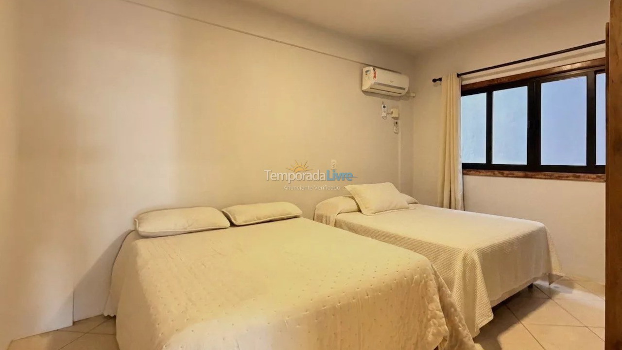 House for vacation rental in Bombinhas (Praia de Canto Grande Mar de Fora)