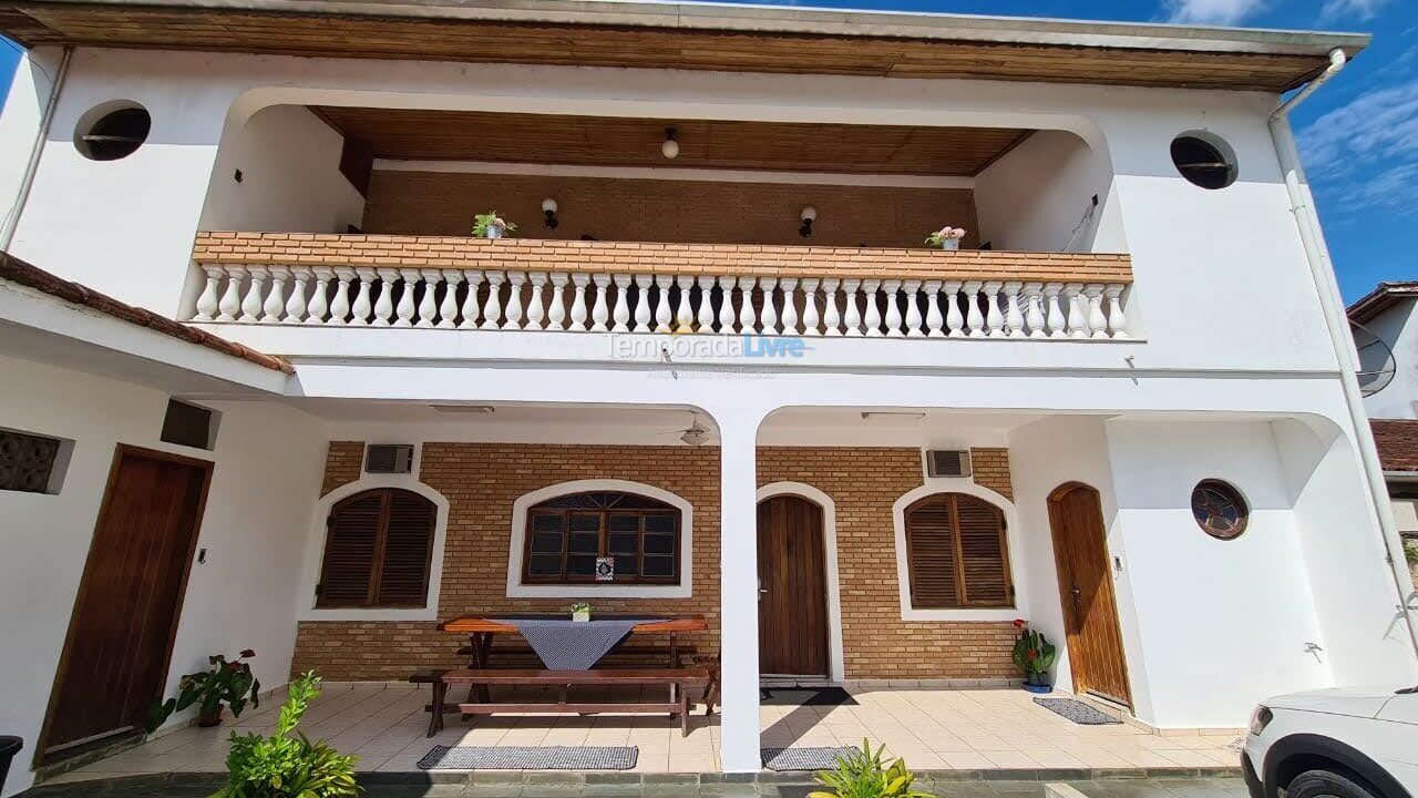 Casa para alquiler de vacaciones em Ubatuba (Maranduba)