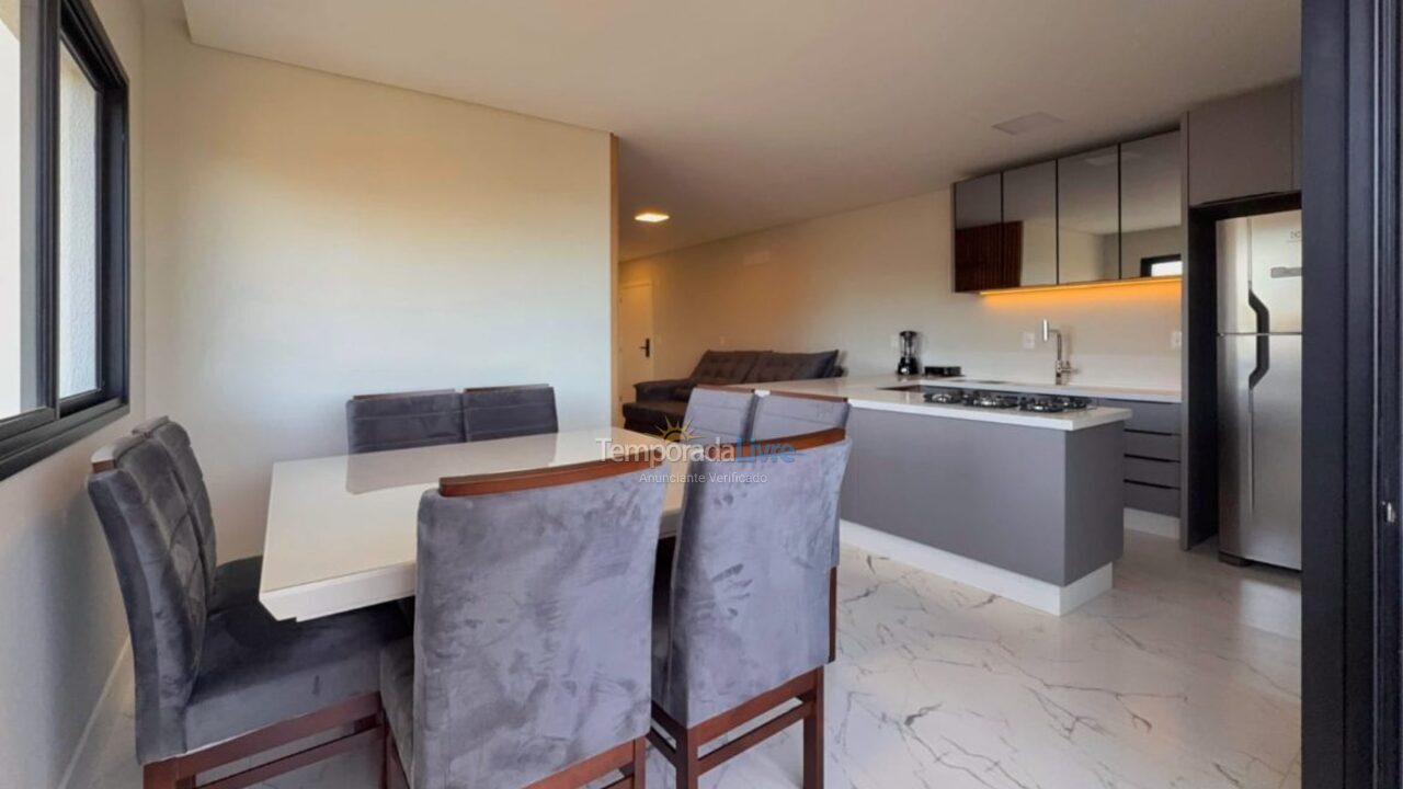 Apartamento para alquiler de vacaciones em Bombinhas (Praia de Canto Grande Mar de Fora)