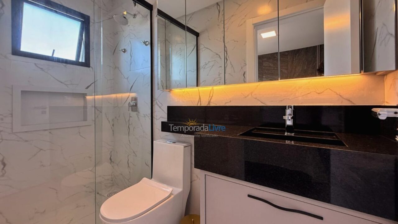 Apartamento para alquiler de vacaciones em Bombinhas (Praia de Canto Grande Mar de Fora)