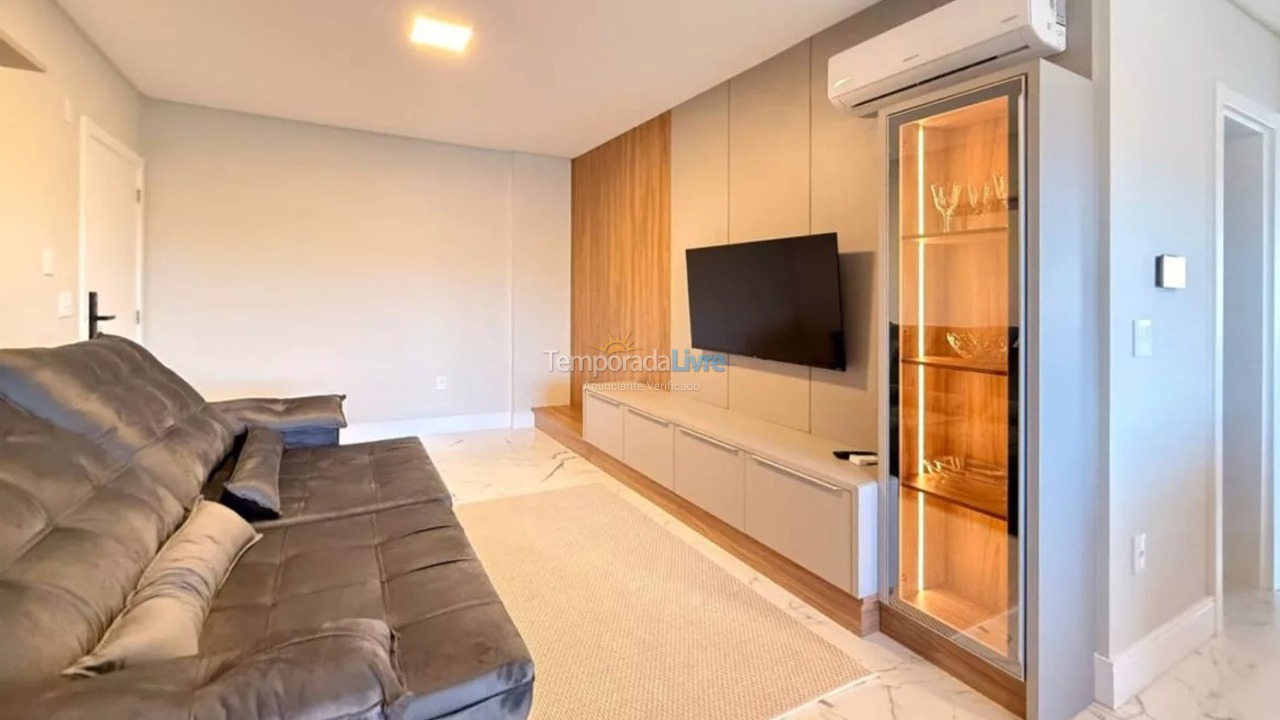 Apartment for vacation rental in Bombinhas (Praia de Canto Grande Mar de Fora)