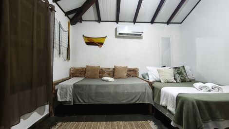 Quarto confortável com ar-condicionado