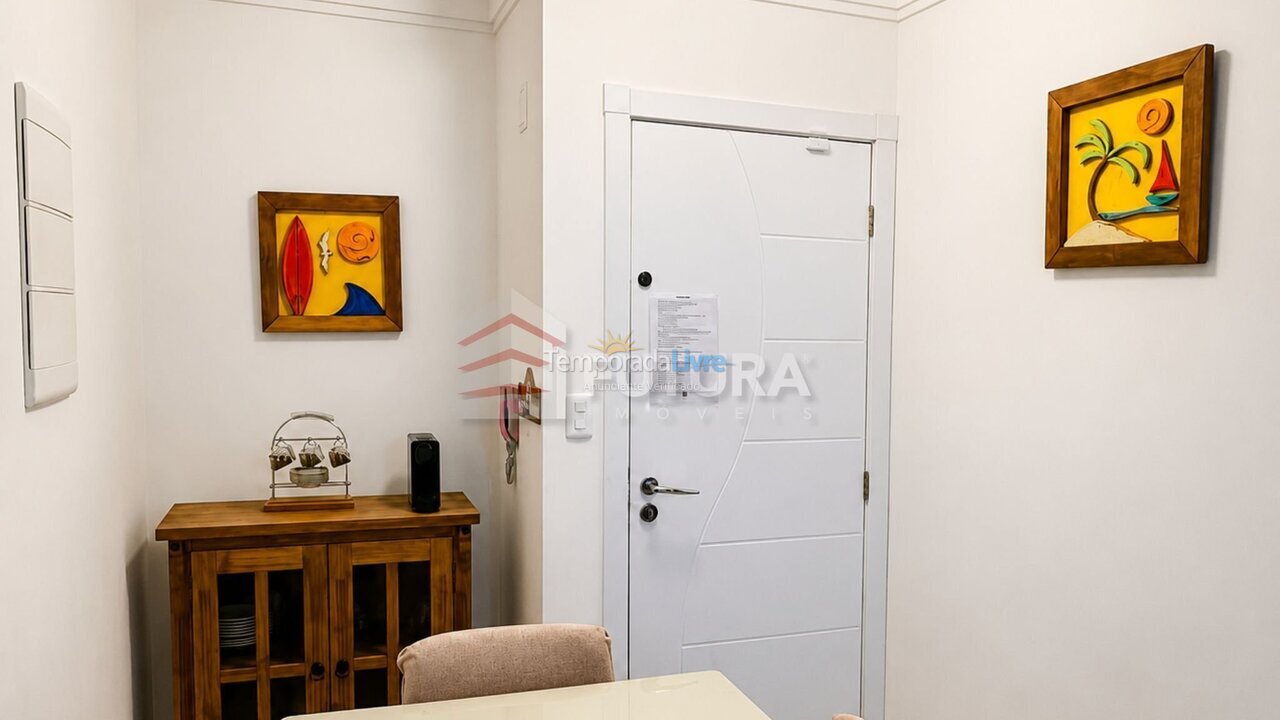Apartamento para aluguel de temporada em Bombinhas (Praia de Bombas)