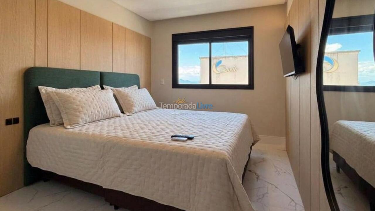 Apartment for vacation rental in Bombinhas (Praia de Canto Grande Mar de Fora)