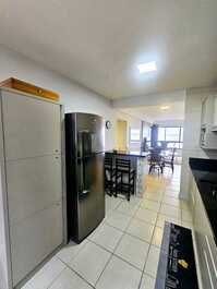 APARTAMENTO PERFECTO FRENTE AL MAR EN EL CENTRO DE ITAPEMA