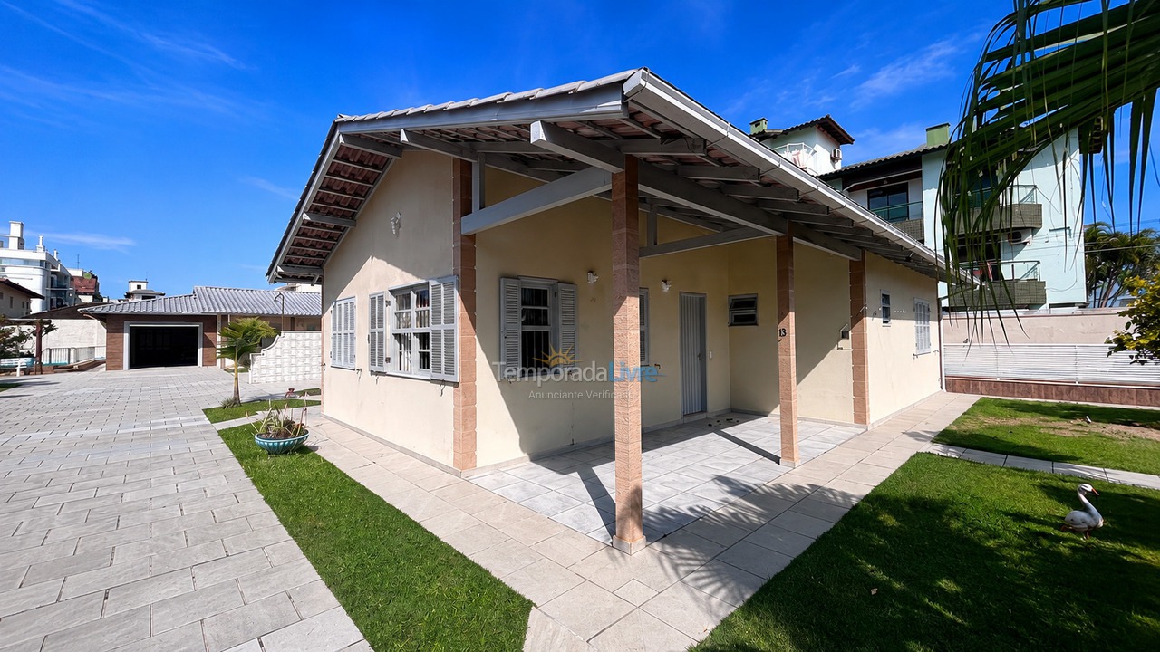 Casa para alquiler de vacaciones em Florianopolis (Canasvieiras)