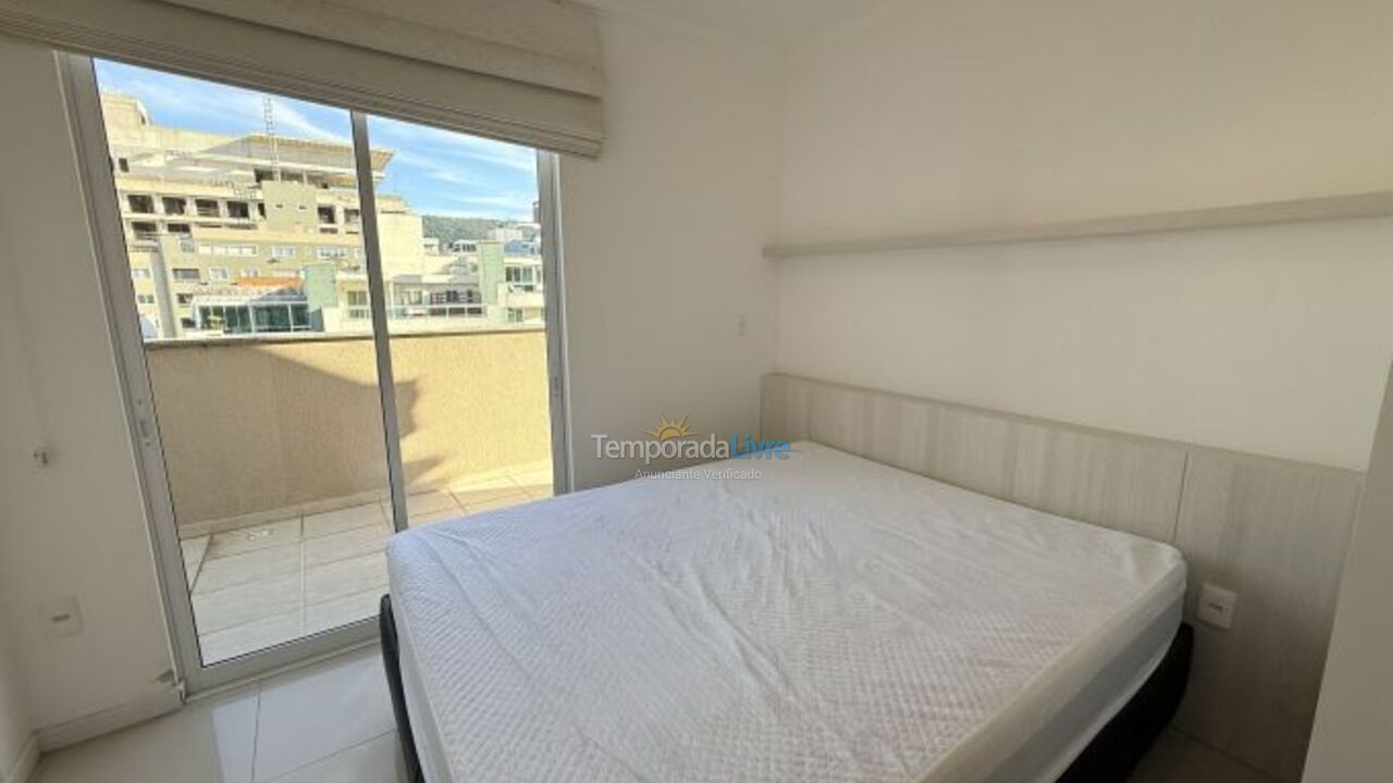 Apartment for vacation rental in Bombinhas (Praia de Bombas)