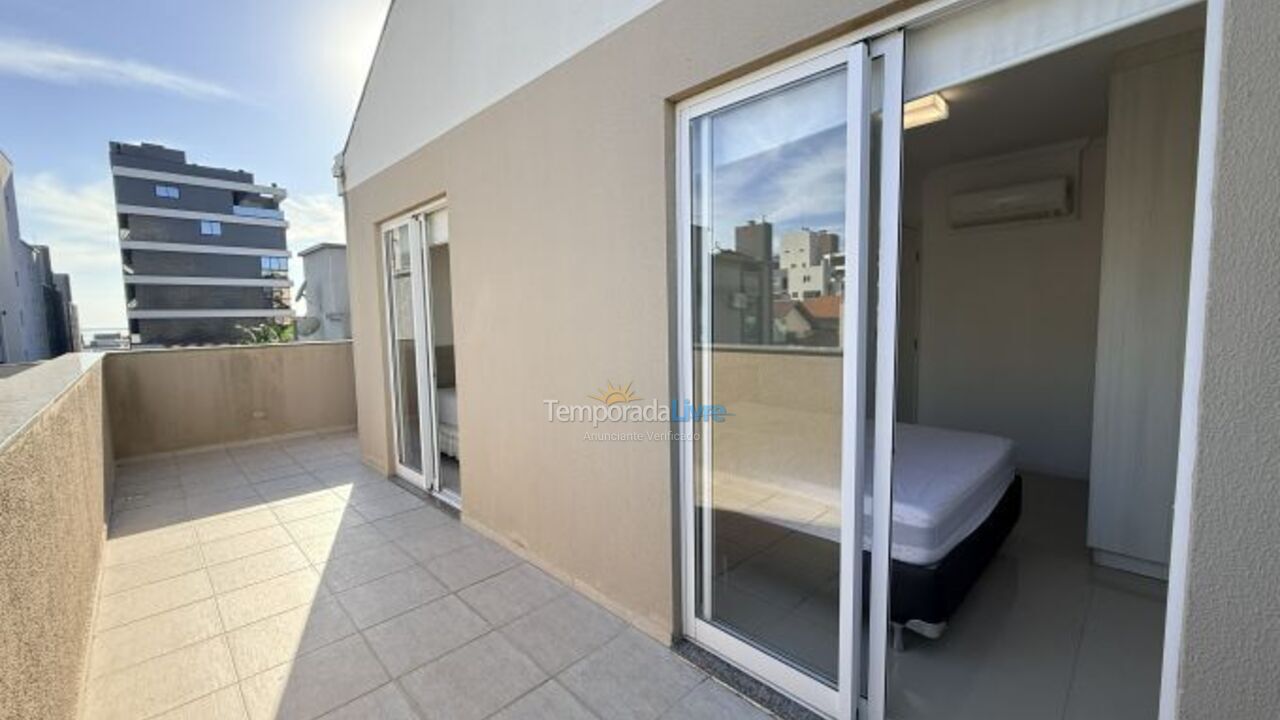 Apartment for vacation rental in Bombinhas (Praia de Bombas)