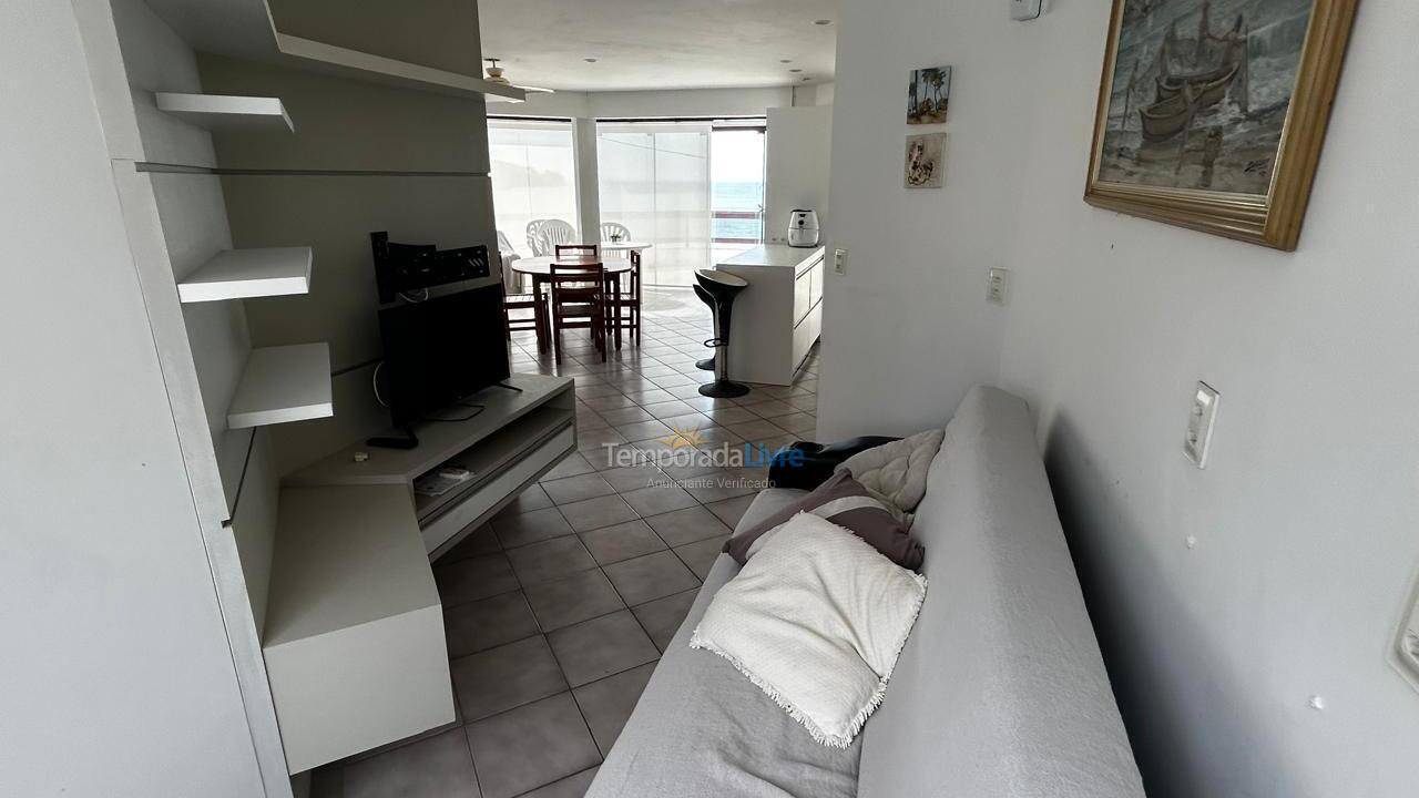 Apartamento para aluguel de temporada em Itapema (Centro)