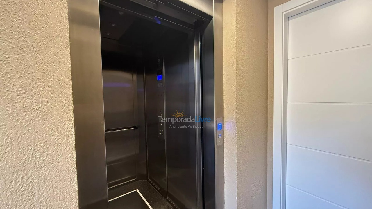 Apartamento para alquiler de vacaciones em Bombinhas (Mariscal)