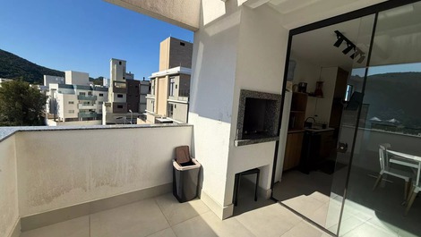 Ático dúplex para 5 personas, a 100 m de la playa Mariscal | Bombinhas
