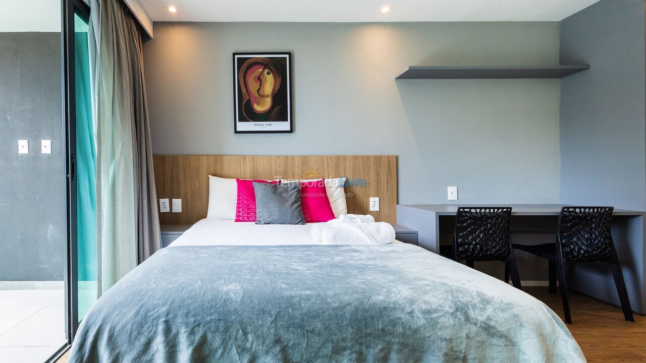 Apartamento para aluguel de temporada em Salvador (Ba Praia da Armação)