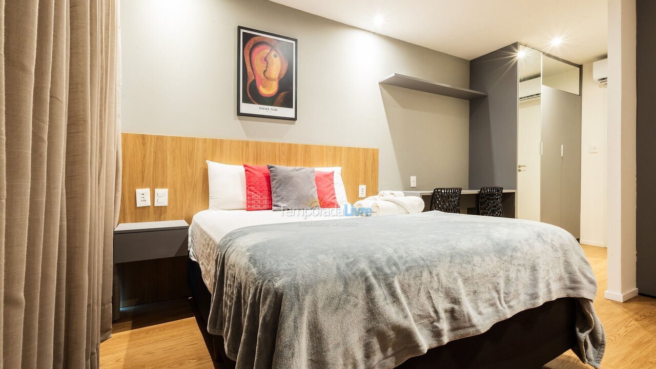 Apartamento para aluguel de temporada em Salvador (Ba Praia da Armação)