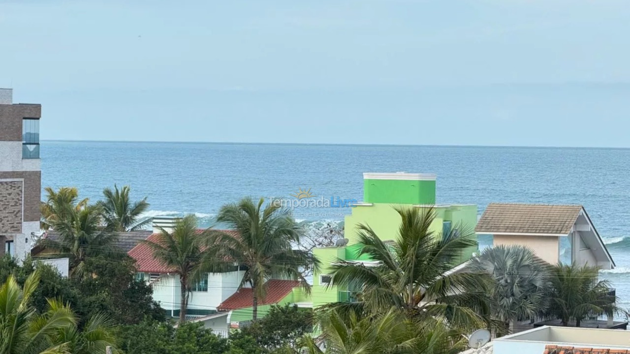 Apartamento para aluguel de temporada em Bombinhas (Praia de Canto Grande Mar de Fora)